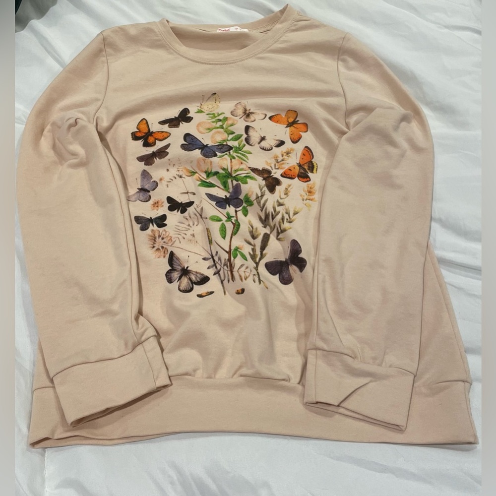 Romwe butterfly long sleeve- cream